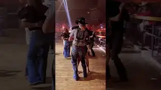 Dancing corridos 🔥&hearts;️🤩🔥&hearts;️🤩