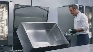 Easy Cleaning for the iVario Pro | RATIONAL