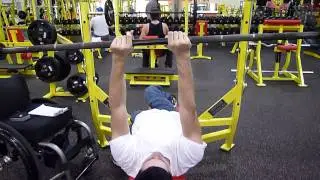 Adaptive Weightlifting - Skull Crushers (Wheelchair user) (Paraplegic)