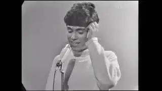 JOHNNY ~ Hyvin menee kuitenkin //  M&auml; el&auml;n yht&auml; p&auml;iv&auml;&auml; varten (1966) LIVE