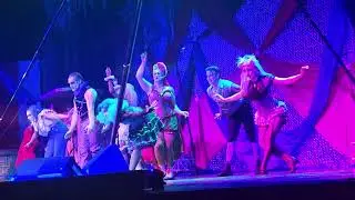The Ringmaster show  at Six flags great America fright fest 2025