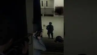 GTA V - Michael entra disparando y elimina a un poli de &eacute;lite