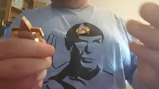 Star Trek badge review ds9 voyger made by smiffys