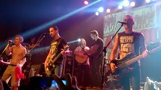 Attaque 77 & Ciro Pertusi - Donde las Águilas se atreven (vivo) - Niceto Club - 26/12/2017
