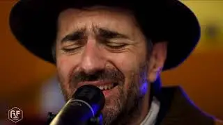 THE BLUEBEATERS - IL CAFFE’ E LE ROSE  (Official Live Video)