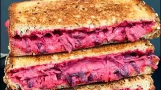 Healthy Beetroot Hung Curd Paneer Sandwich | High Protein Veg Sandwich |