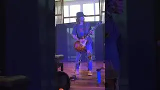 #iloverock #follow #rocklovers #guitarrock #rockmusic #livemusic #rockstyle #guitarist