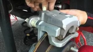 スイフトスポーツ（ZC32S）のキャリパー塗装の仕方 Way of caliper paint of swift sport