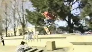 Classics - EMB Gonz Kickflip