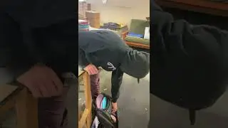 Один новый диск и один старый диск с двойной буквой А.
