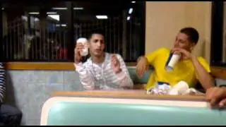 Gordo bn loko en BK.mp4