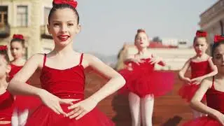 Magic Show Ballet - Tojinebi