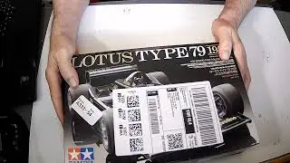 Tamiya 1:20 F1 Lotus Type 79 Unboxing, Review and Rating