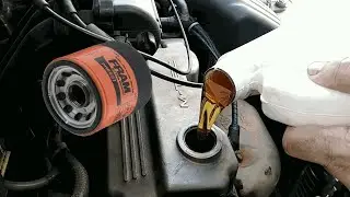 C&oacute;mo Cambiar ACEITE de Motor en Casa