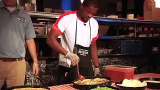 Patrice Evra and Park Make Chicago Style pizza