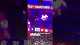 Lil Uzi Vert Just Wanna Rock dance battle at the 76ers game
