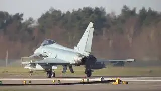 Alarmrotte Wittmund senkrecht in den Himmel