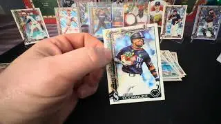 Вторая часть мега-боксов Topps к праздникам 2025 года! Две большие карточки!