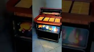 JUKE BOX WURLITZER BALTIC 2