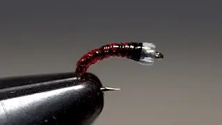 Красно-черная мошка