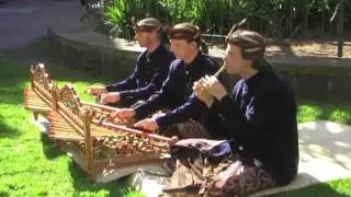 Kotek Rindik Music: Tabuh Telu