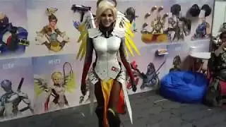 Overwatch Cosplay DANCE PARTY