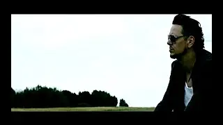 IżoL - A Lonely House (Official Video)