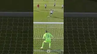 Ben Foster&rsquo;s HUGE save 🧤for Wrexham ⚽️🏆