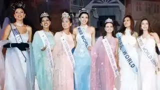 India 🇮🇳 we did it again! India's🇮🇳 Double victory at Miss World and Miss Universe 