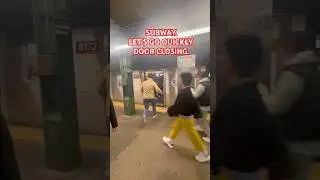 SUBWAY. LET'S GO QUICKLY. DOOR CLOSING.#shorts #trending #youtubeshorts #viralvideo #viral #youtube