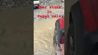 Thar stuck in pagal nala #landslide #mahindra