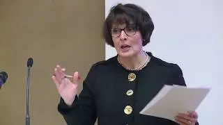 Datatalousfoorumi 14.3.2018:  Miten dataliiketoiminnan rattaat saadaan py&ouml;rim&auml;&auml;n?