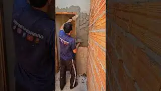 rebocando parede do banheiro #pedreiro #constru&ccedil;&atilde;o #obra #reforma