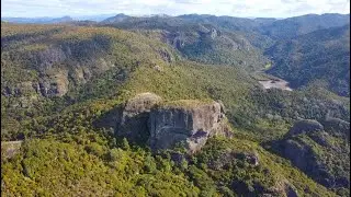 The Duke's Nose / Kairaara Rocks