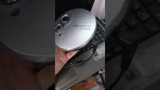 CD плеер sony .Прекрасное звучание!
