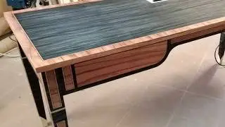 Der antike Schreibtisch | Antique Desk &ndash; Handcrafted with Traditional Joinery