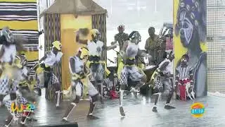 Wozo Vacances 2024 danse traditionnelle du groupe Nouvelle Vision de Danané