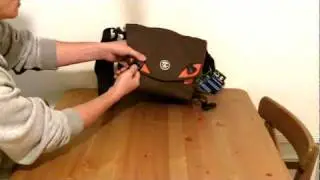 Best Price Crumpler 5 Million Dollar Home Digital Camera Bag Construction Demonstration Video