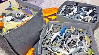 What's in the box? Sharks, Whales, Dolphins Toys Collection