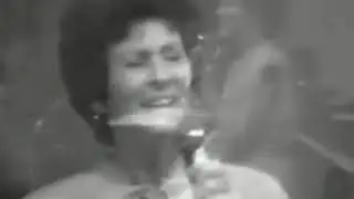 Irene Kral & Alan Broadbent (1977)  Baby, Don't You Quit Now (better audio)