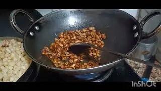 आज बनाया मैंने गोंद के और ड्राई फ्रूट के लड्डू