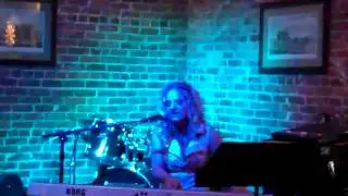 Fox.Anderson,SC..Live music performed.Open mike on Thursday nights.Across from city hall.