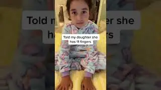 У моей дочери 11 пальцев!!