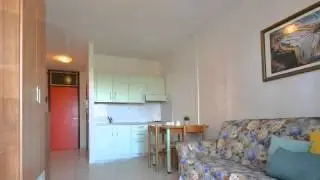 Lignano acquisto e vendita appartamento con piscina wohnung mit pool zu verkaufen und kaufen