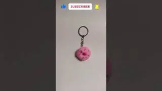 Air dry clay keychain #donutkeychain #keychain #pink #donutsrecipie #art #cuteandeasyart #cutethings