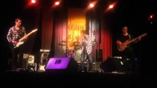 Beans & Bullets - Drive it Hard / Livin' Blues Festival