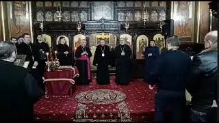 P. S Lucian al Caransebeșului rostind rugaciunea Tatăl Nostru cu episcopii   catolici