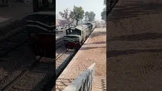 Peshawar to Karachi Awami express #youtube #shorts