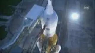 NASA fuels Artemis moon rocket in leak test