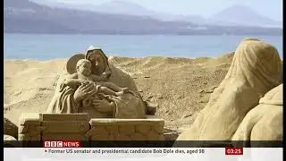Christmas sand art in Gran Canaria this year (Canary Islands) - BBC News - 6th December 2021